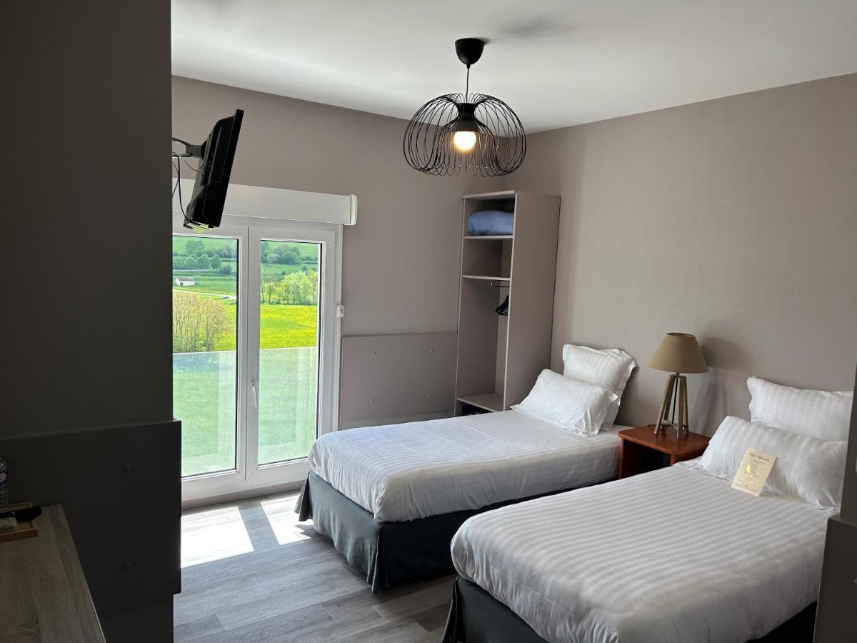 Logis Les Voiliers Hotel Peigney Bagian luar foto