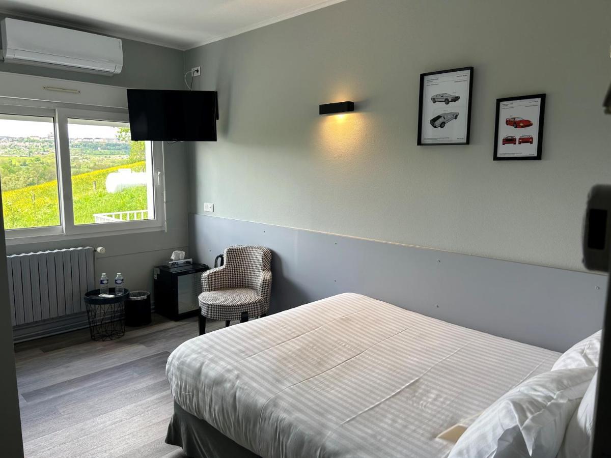 Logis Les Voiliers Hotel Peigney Bagian luar foto
